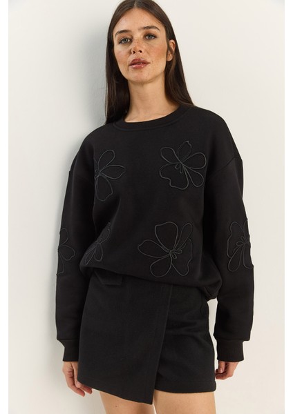 Kadın Çiçek Eva Nakış Üç Iplik Şardonlu Sweatshirt