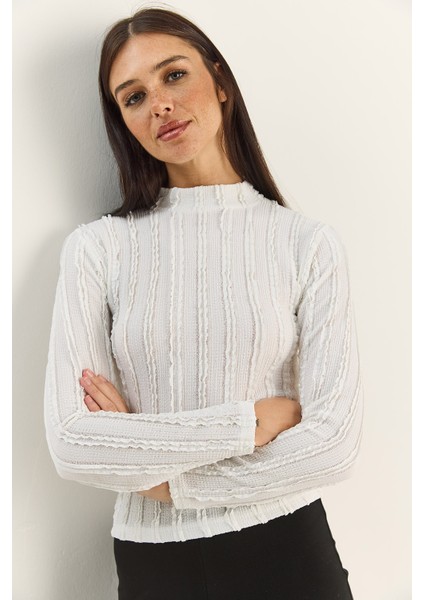 Kadın Yarım Boğazlı Gofre Bürümcük Bluz fırsatları