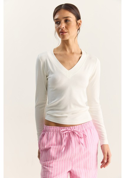 Kadın Cotton V Yaka Bluz