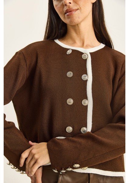 Kadın Gold Düğme Detaylı Asimetrik Kesim Triko Hırka indirimleri