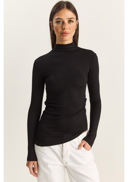 Kadın Soft Touch Yarım Balıkçı Yaka Büzgülü Basic Bluz