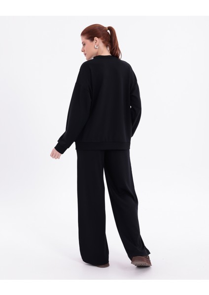 Siyah Parlak Rahat Kalıp Kristal Taşlı Bisiklet Yaka Sweatshirt ve Düz Paça Eşofman Altı Takımı fiyatları