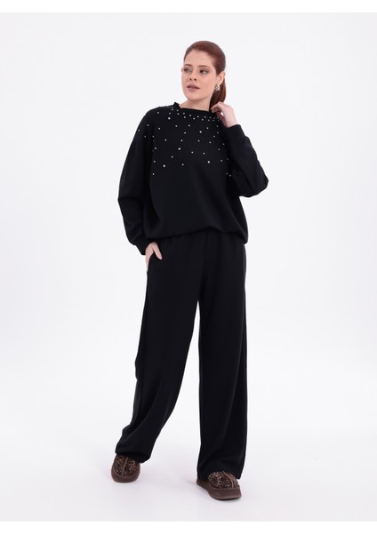 Siyah Parlak Rahat Kalıp Kristal Taşlı Bisiklet Yaka Sweatshirt ve Düz Paça Eşofman Altı Takımı modelleri