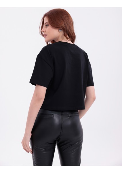 Siyah Bisiklet Yaka Basic Kısa Kollu Crop T-Shirt modelleri
