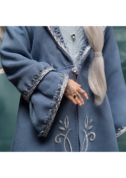 Design Collection – Albus Dumbledore Collectible Doll HND83 2023