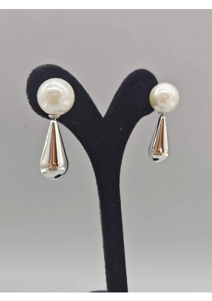 Çelik Gümüş Renk Incili Damla Model Küpe