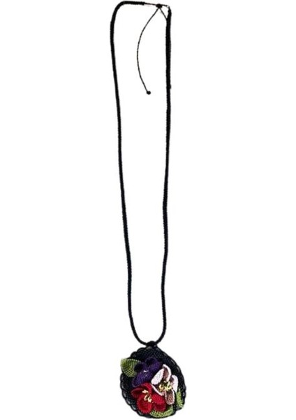 8562 El Yapımı Iğne Oyası Çiçek Motifli Tasarım Kolye fırsatları