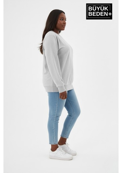 Kadın Büyük Beden Bisiklet Yaka Kollar ve Etek Ribanalı Ince Sweatshirt – Regular Fit %64 Pamuklu SPR26BSW956 modelleri