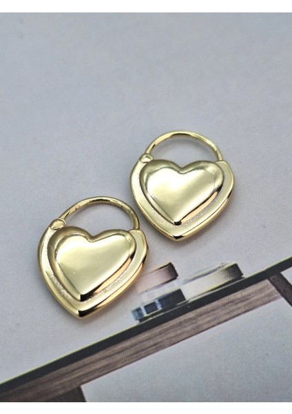 Vip Seri Gold Renk Kalp Model Küpe