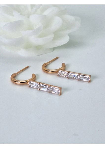 Vip Seri Sallantılı Küpe