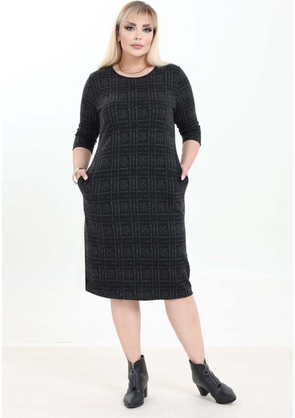 Çift Cepli Desenli Esnek Kışlık Büyük Beden Midi Elbise 44A-2751