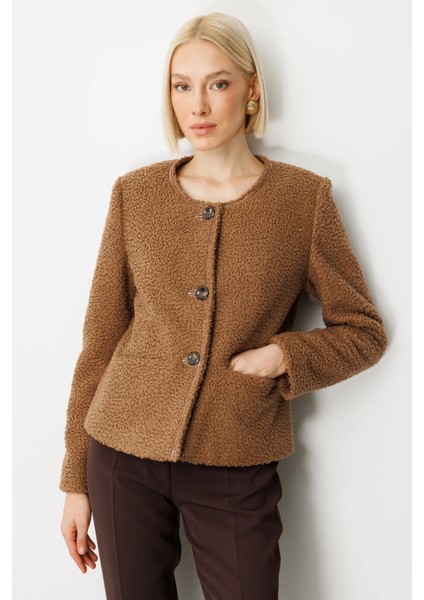 Teddy Kumaş Düğmeli Ceket fiyatları