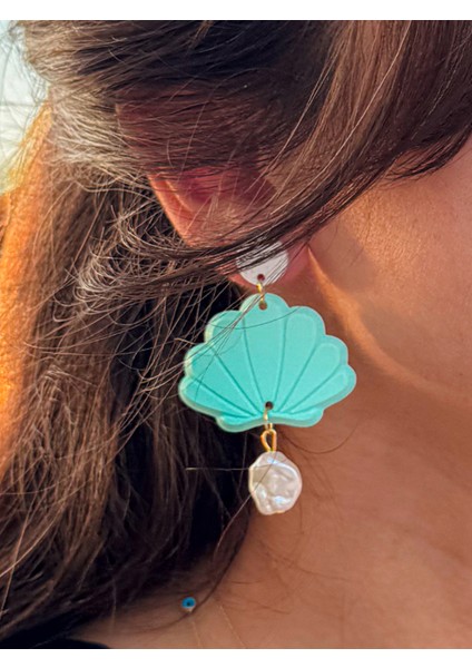 Deniz Kabuk Formlu Incili Özel Tasarım Küpe – Turkuaz