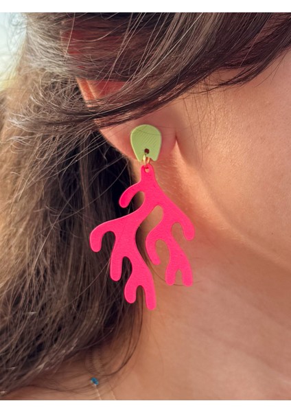 Pembe Mercan Formlu Yeşil Detaylı Özel Tasarım Küpe