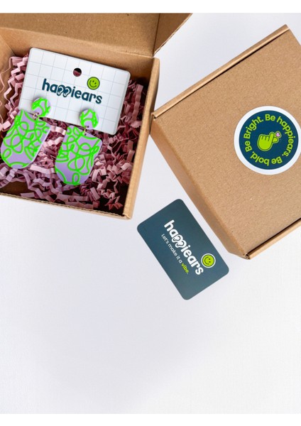 Mor Zemin Üzerine Neon Yeşil Desenli Özel Tasarım Küpe fırsatları