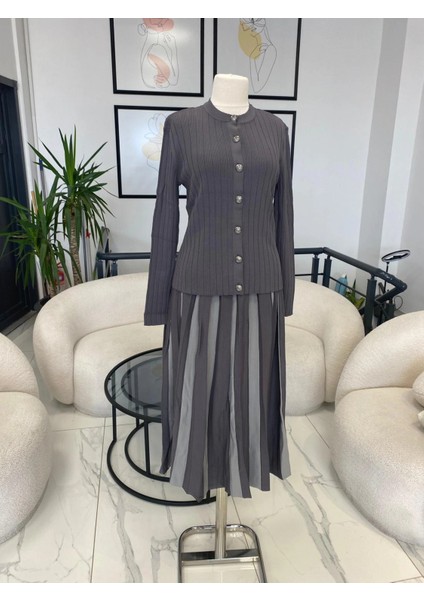 Kalın Çizgili Etekli fiyatları