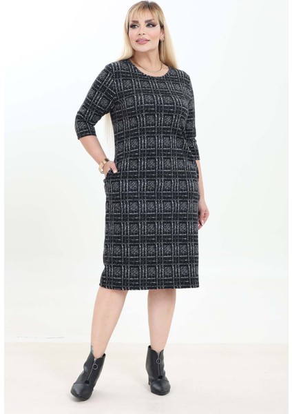 Çift Cepli Desenli Esnek Kışlık Büyük Beden Midi Elbise 4D-2755