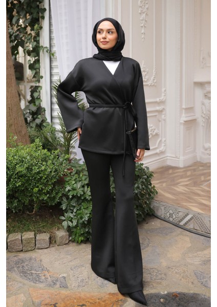 Siyah Kuşaklı Scuba Kimono fırsatları