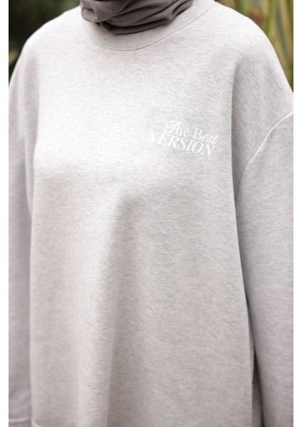 Gri Sırt Baskı Detaylı Iki Iplik Sweatshirt modelleri