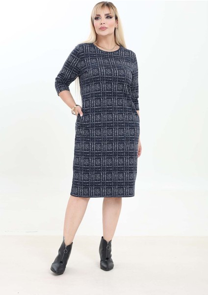 Çift Cepli Desenli Esnek Kışlık Büyük Beden Midi Elbise 21D-2756