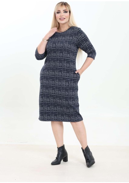 Çift Cepli Desenli Esnek Kışlık Büyük Beden Midi Elbise 21D-2756 fiyatları