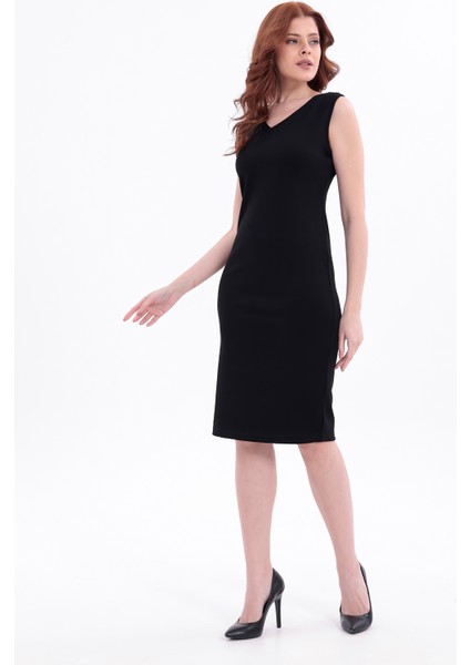 Siyah Dar Kalıp Mini V Yaka Kolsuz Kalem Elbise
