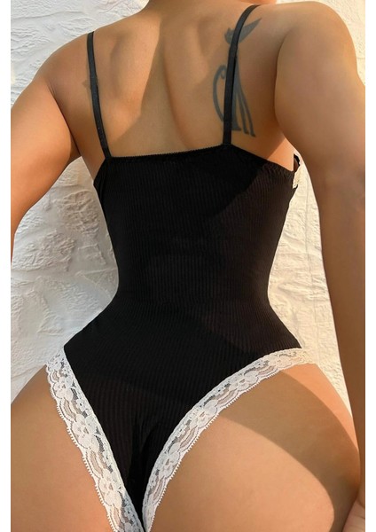 Kadın Beyaz Dantel Işlemeli Siyah Tulum Gecelik fiyatları