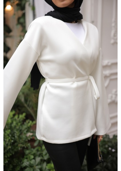 Krem Kuşaklı Scuba Kimono fırsatları