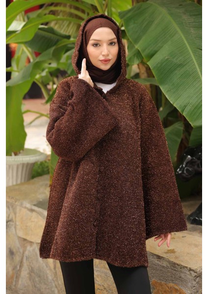 Kahverengi Kapüşonlu Düğmeli Simli Triko Hırka