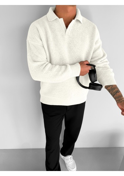 Erkek Oversize Dokulu Kazak Beyaz