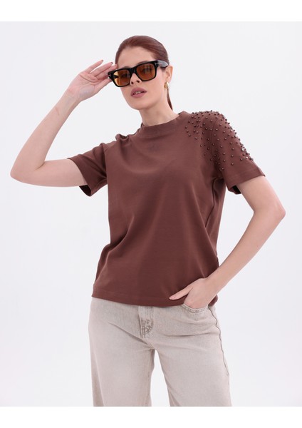 Inci Işlemeli Normal Kalıp Kahverengi Basic T-Shirt fırsatları