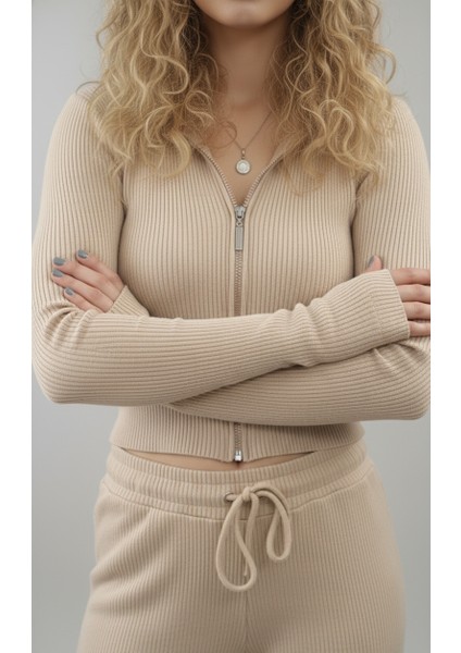 Kadın Fitilli Fermuarlı Kapüşonlu Crop Hırka ve Bol Paça Eşofman Takımı