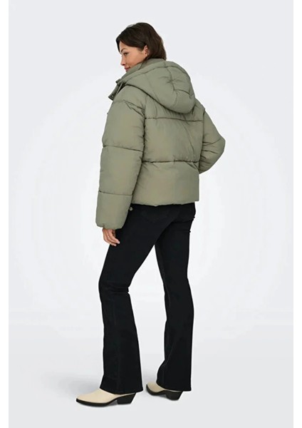 15322013 Kadin Mont - Yesil fırsatları