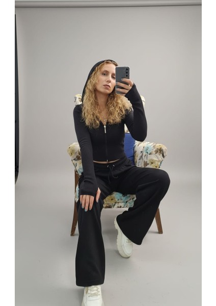 Kadın Fitilli Fermuarlı Kapüşonlu Crop Hırka ve Bol Paça Eşofman Takımı modelleri