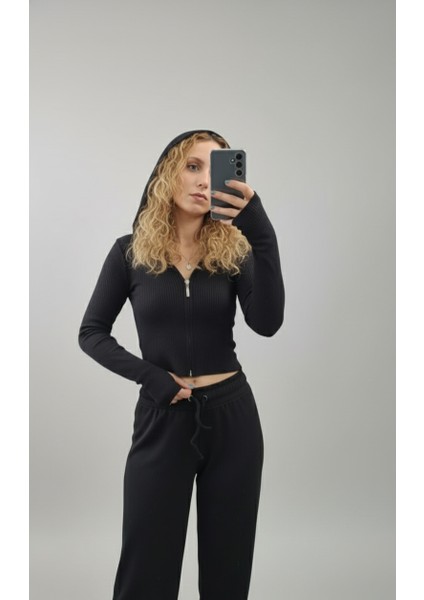 Kadın Fitilli Fermuarlı Kapüşonlu Crop Hırka ve Bol Paça Eşofman Takımı fırsatları