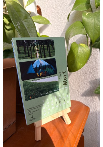 2026 Takvim – 3'lü Çizim Manzara Temalı + Tahta Stand fırsatları