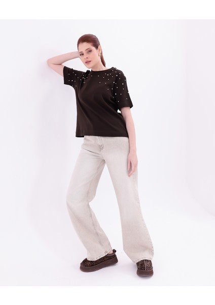 Taş Işlemeli Rahat Kalıp Koyu Kahverengi Basic T-Shirt indirimleri