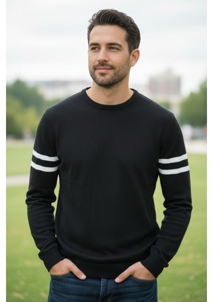 Erkek Triko Kol Çizgi Detaylı Kazak indirimleri