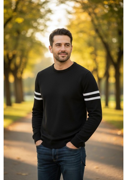 Erkek Triko Kol Çizgi Detaylı Kazak