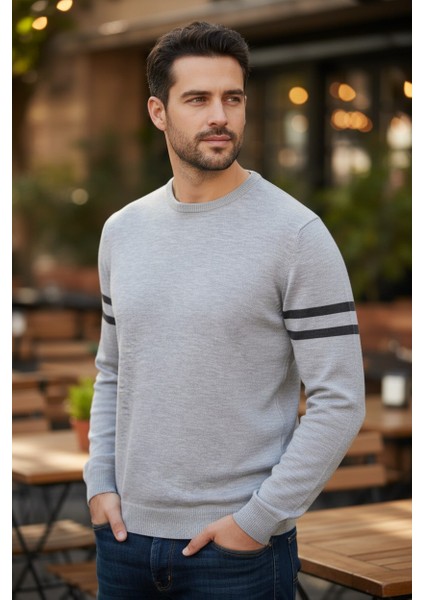 Erkek Triko Kol Çizgi Detaylı Kazak