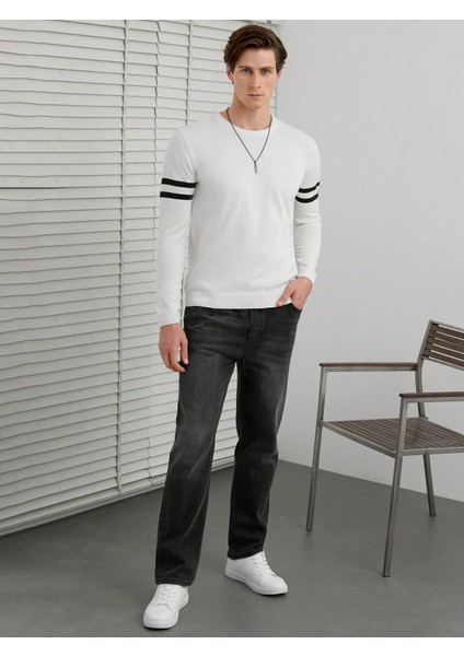Erkek Triko Kol Çizgi Detaylı Kazak modelleri