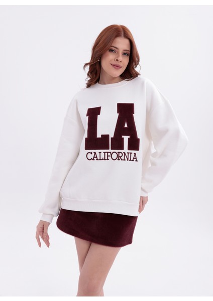 Ekru La California Kürk Nakışlı Şardonlu Oversize Bisiklet Yaka Sweatshirt