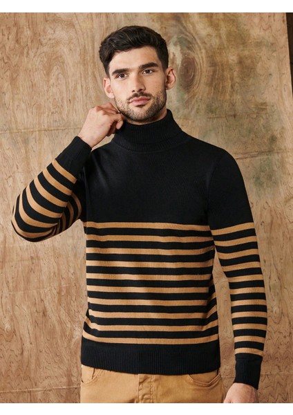 Erkek Boğazlı Çizgili Triko Kazak fırsatları