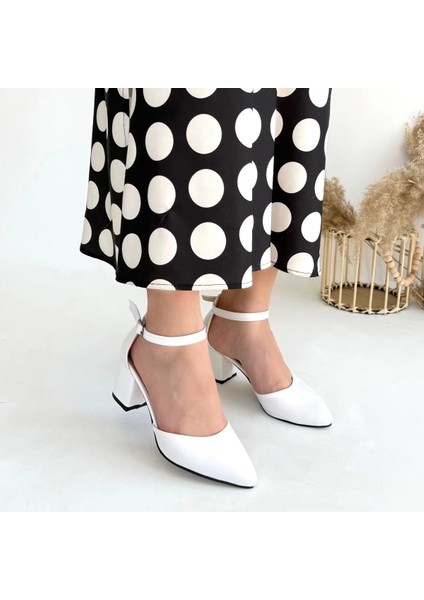 Mulen Beyaz Cilt Topuklu Ayakkabı fırsatları