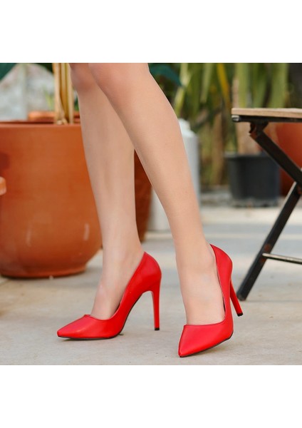 Jilya Kırmızı Cilt Stiletto Ayakkabı fırsatları