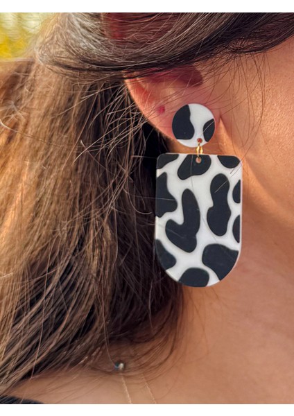 Siyah Beyaz Inek Desenli Özel Tasarım Küpe