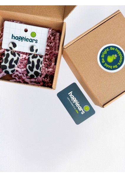 Siyah Beyaz Inek Desenli Özel Tasarım Küpe fırsatları