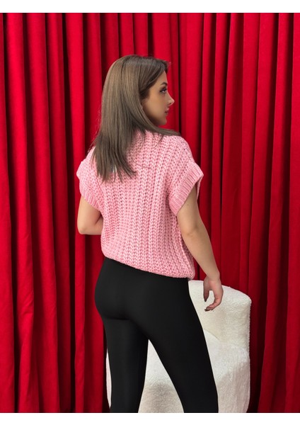 Örgülü Önü Düğmeli Oversize Kolsuz Triko Yelek modelleri