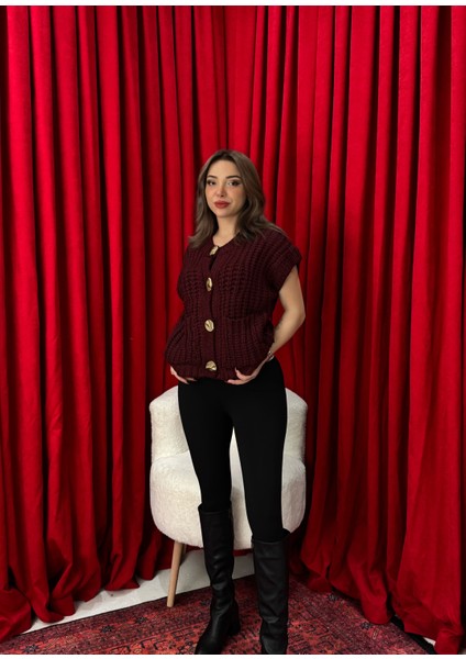 Örgülü Önü Düğmeli Oversize Kolsuz Triko Yelek