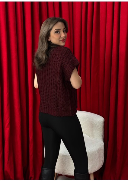 Örgülü Önü Düğmeli Oversize Kolsuz Triko Yelek indirimleri